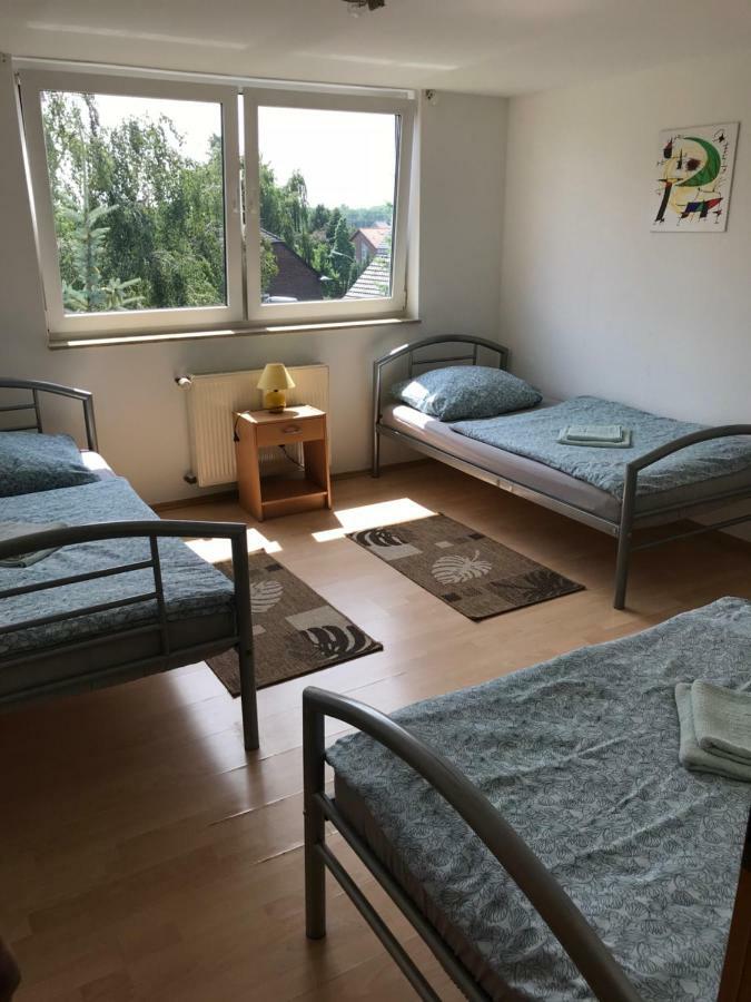 Ferienwohnungen In Moenchengladbach エクステリア 写真